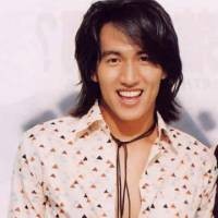 Juli, Jerry Yan Konser di Indonesia